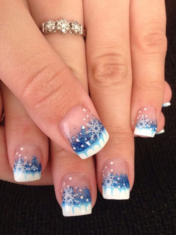 snowflake-nails