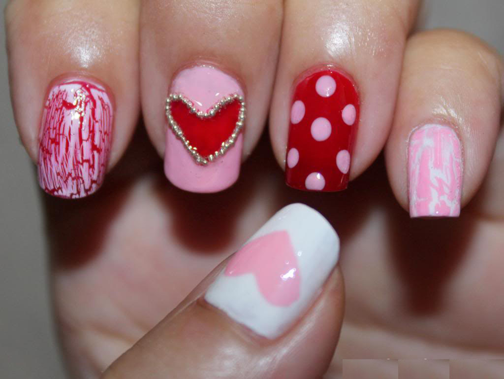 valentine-day-nail-art