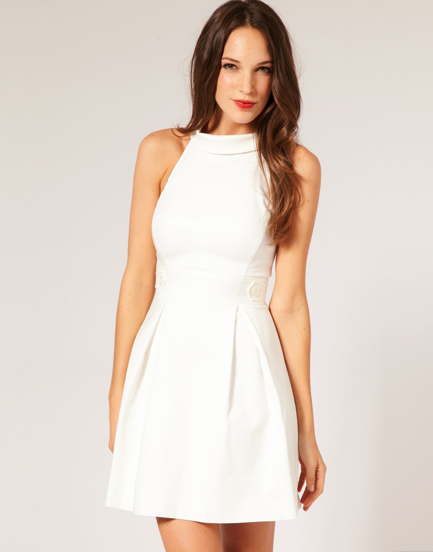 Trends-elegant-white-casual-dresses