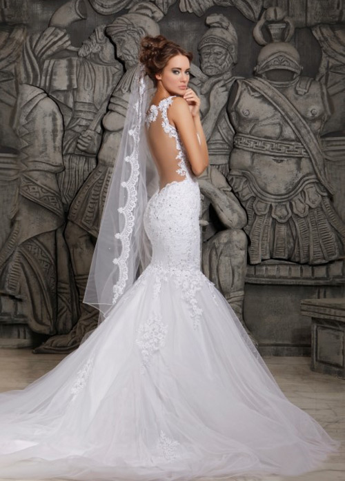 natural waistline mermaid wedding dress