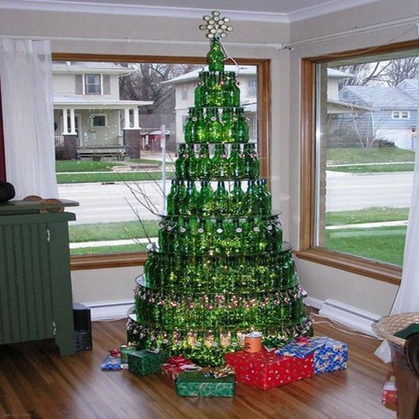 Beer-Bottle-Christmas-Tree.