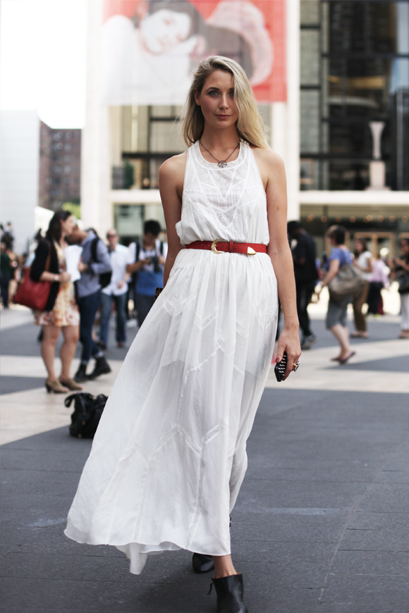 NY-Fashion-Week-white-flowing-dress