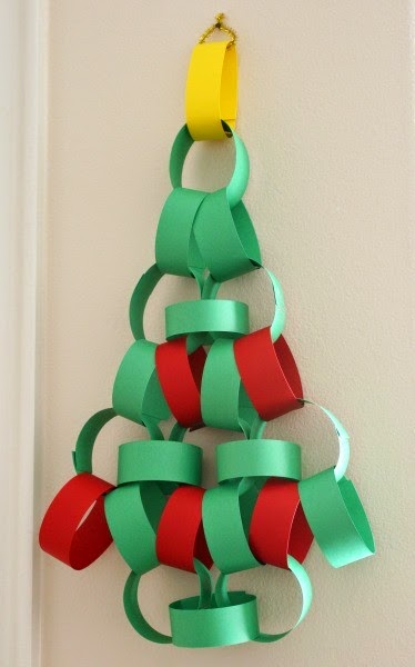Paper-chain-christmas-tree+christmas-decorating-ideas