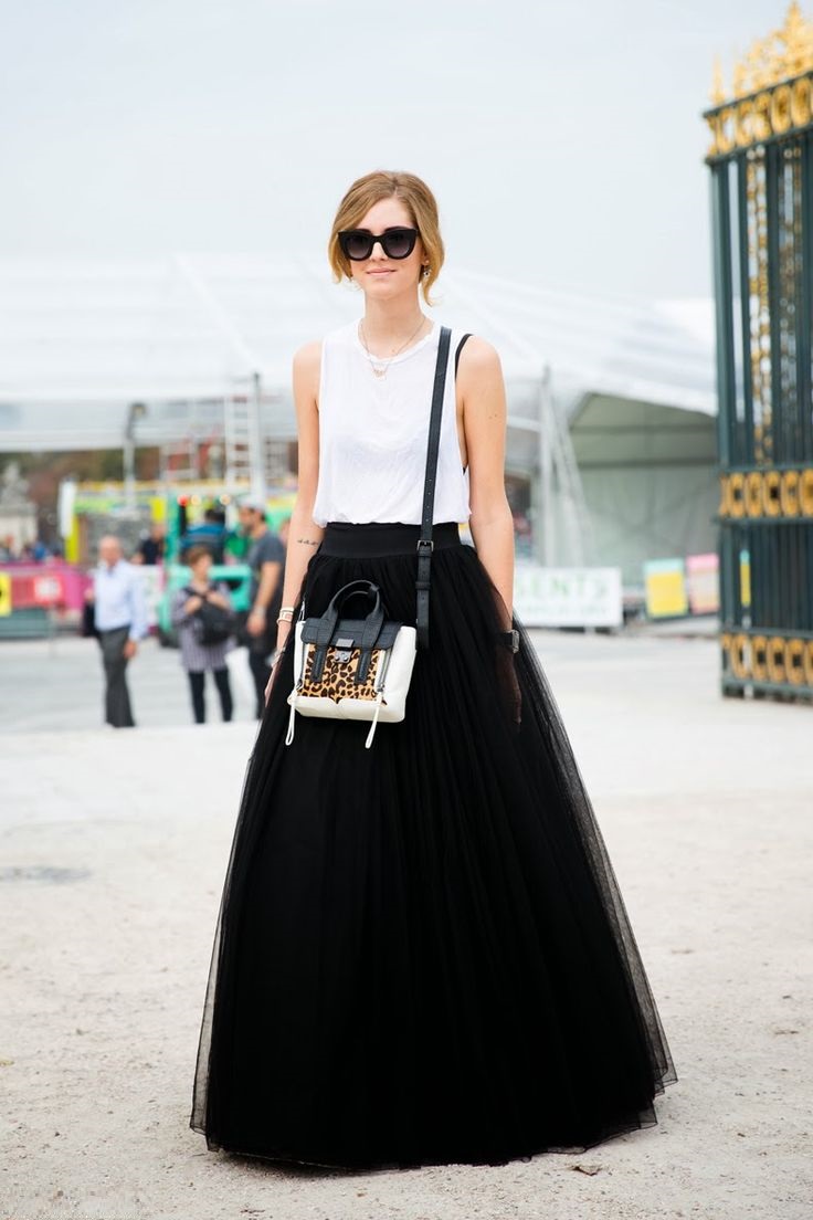 black-maxi-tulle-skirt.