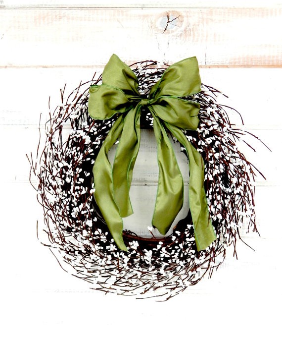 custom wreaths-white berry wreath-spring door wreaths-wedding gift-st patricks day wreath-spring hom-