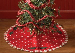 BEAUTIFULLY SKIRTING FOR YOUR FESTIVE TREE……