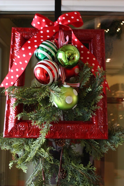 Red-And-Green-Christmas-Decoration-Ideas-14