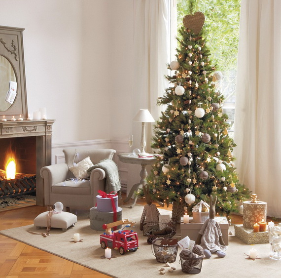 Traditional-And-Unusual-Christmas-Tree-Décor-Ideas_40