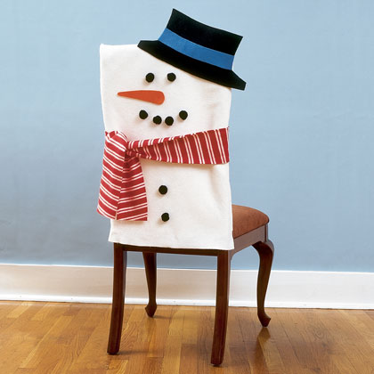 christmas-chairs-decoration