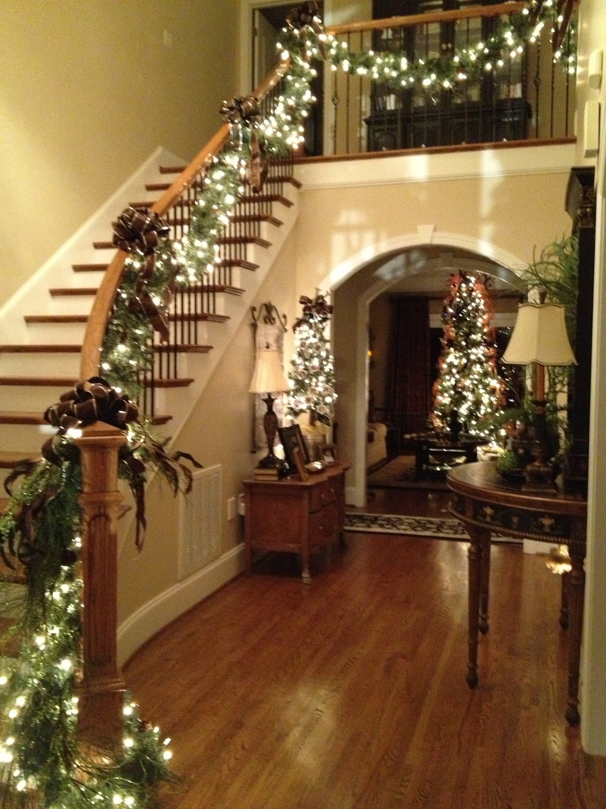 christmas-staircase-ideas