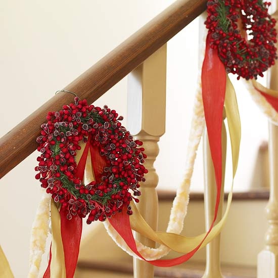 christmas-stairs-decoration-ideas-4.