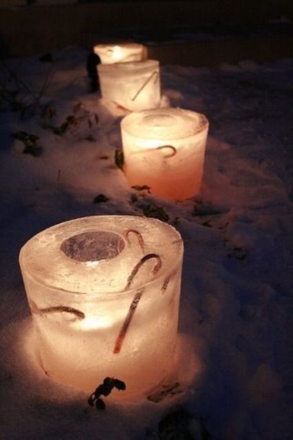 creative-ice-christmas-decorations-for-outdoors-24