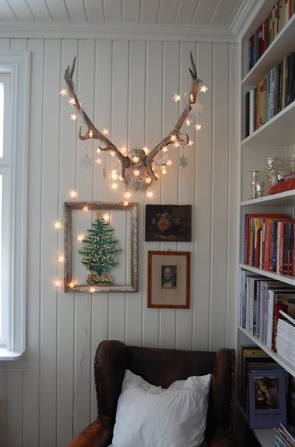 15 DAZZLING STRING LIGHT IDEAS FOR YOUR CHRISTMAS HOME DECOR