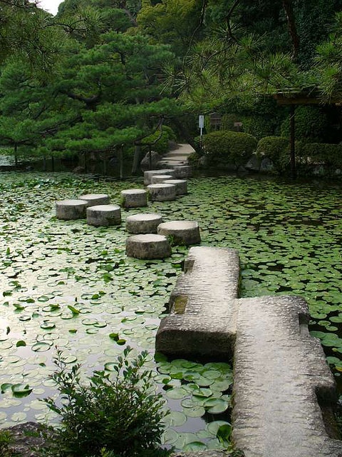 Garden-Stone-Path-15.