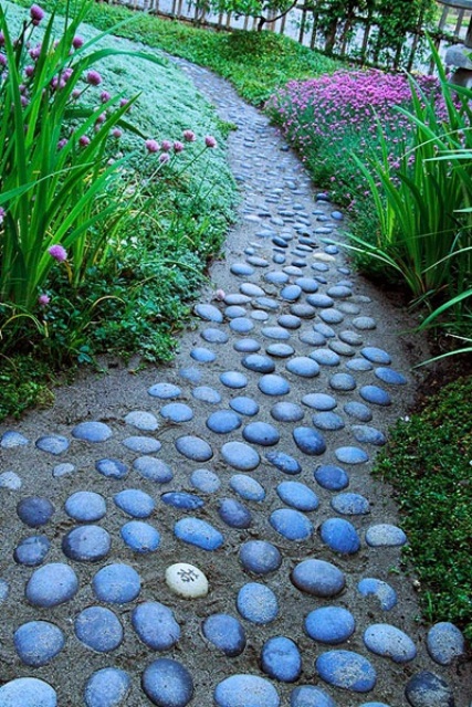 Garden-Stone-Path-4