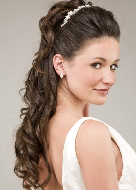 Half-Up-Half-Down-Hairstyle-for-Prom