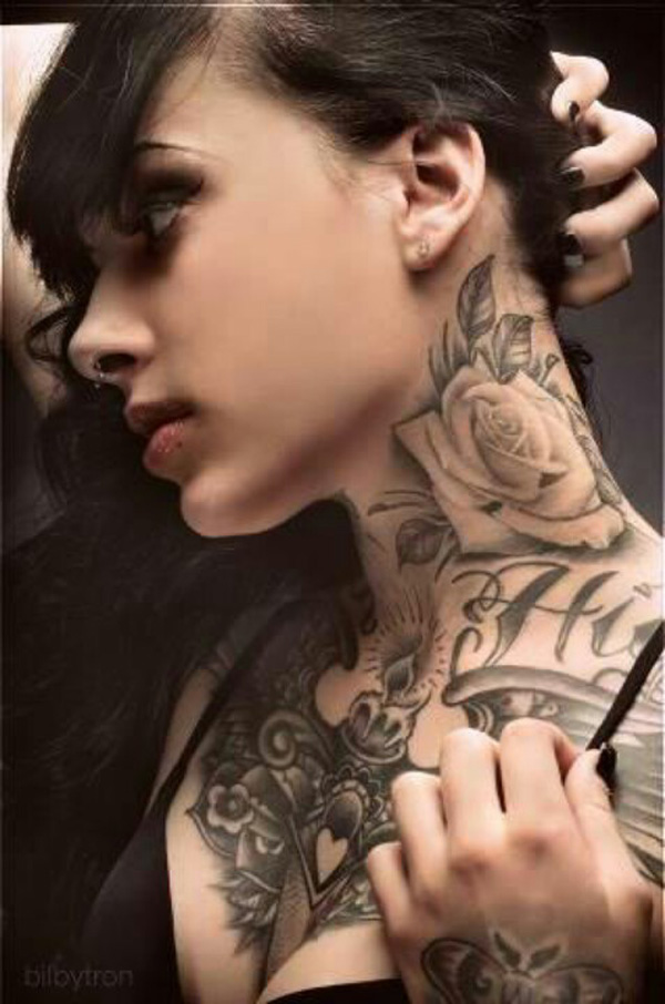 Rose-tattoo-on-neck.