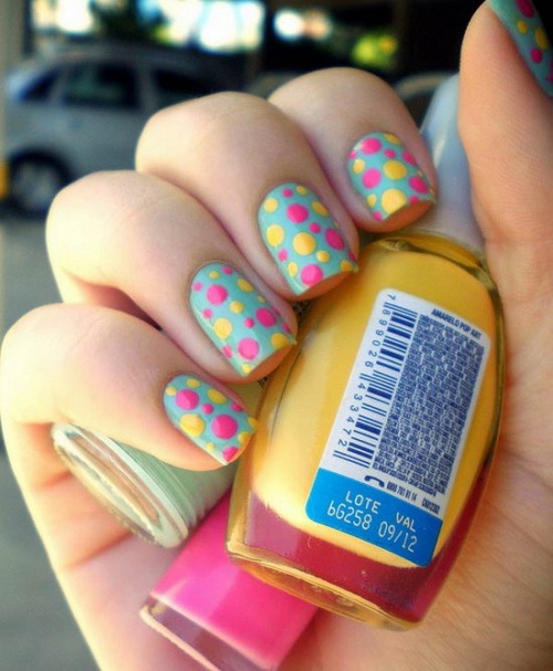 colorful-polka-dot-nail-art.