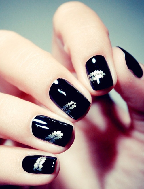 cute-black-nails.