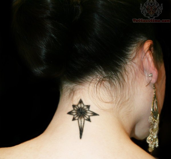 lovely-compass-back-neck-tattoo.