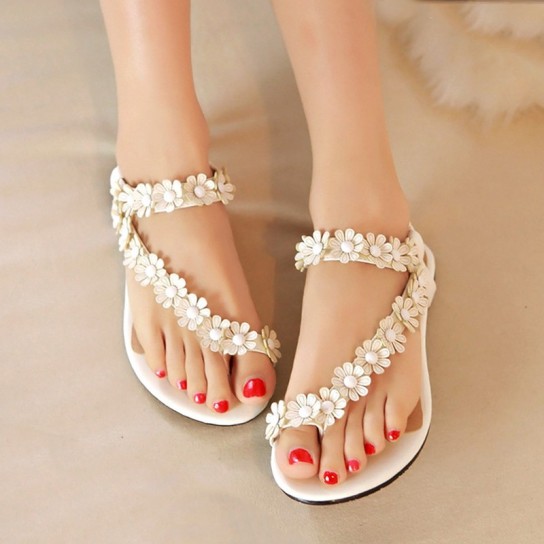 20 GLAMOROUS BRIDAL WEDDING SHOES FOR THE BRIDE TO BE ...