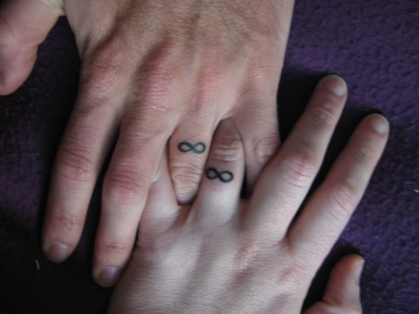 the-engagement-tattoos.