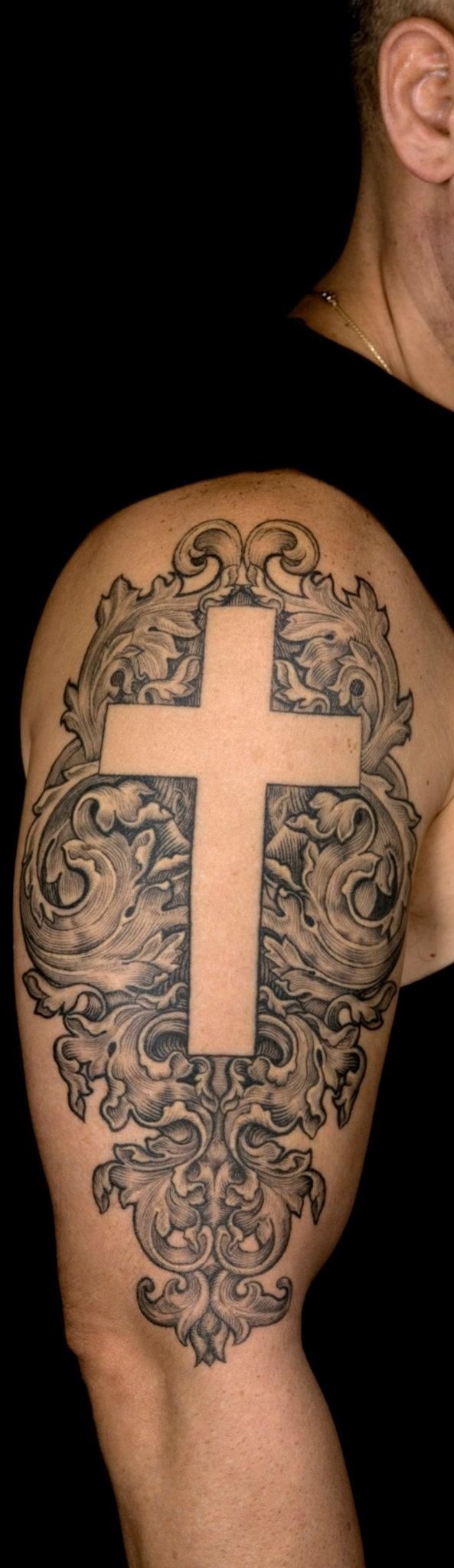 Cross-Tattoos-331