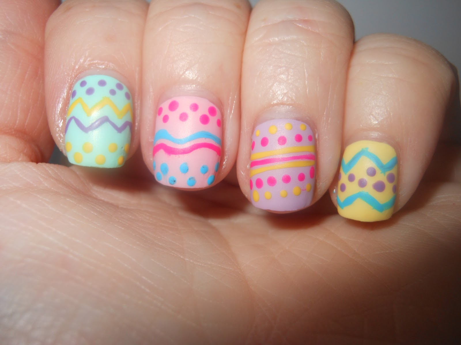 Easy-Easter-Nail-Ideas-3.0