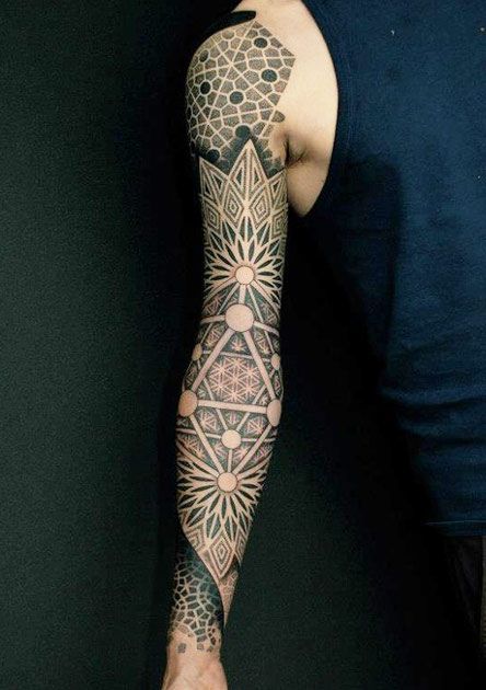 Geometric-Tattoo-Ideas-1.