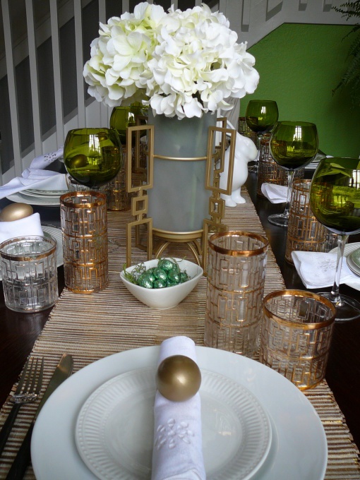 Gold-And-Copper-Easter-Decor-Ideas-13.