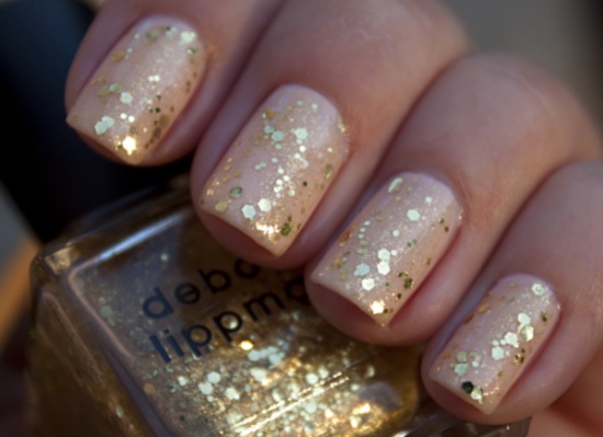 Gold-Glitter-Nail-Designs-40.