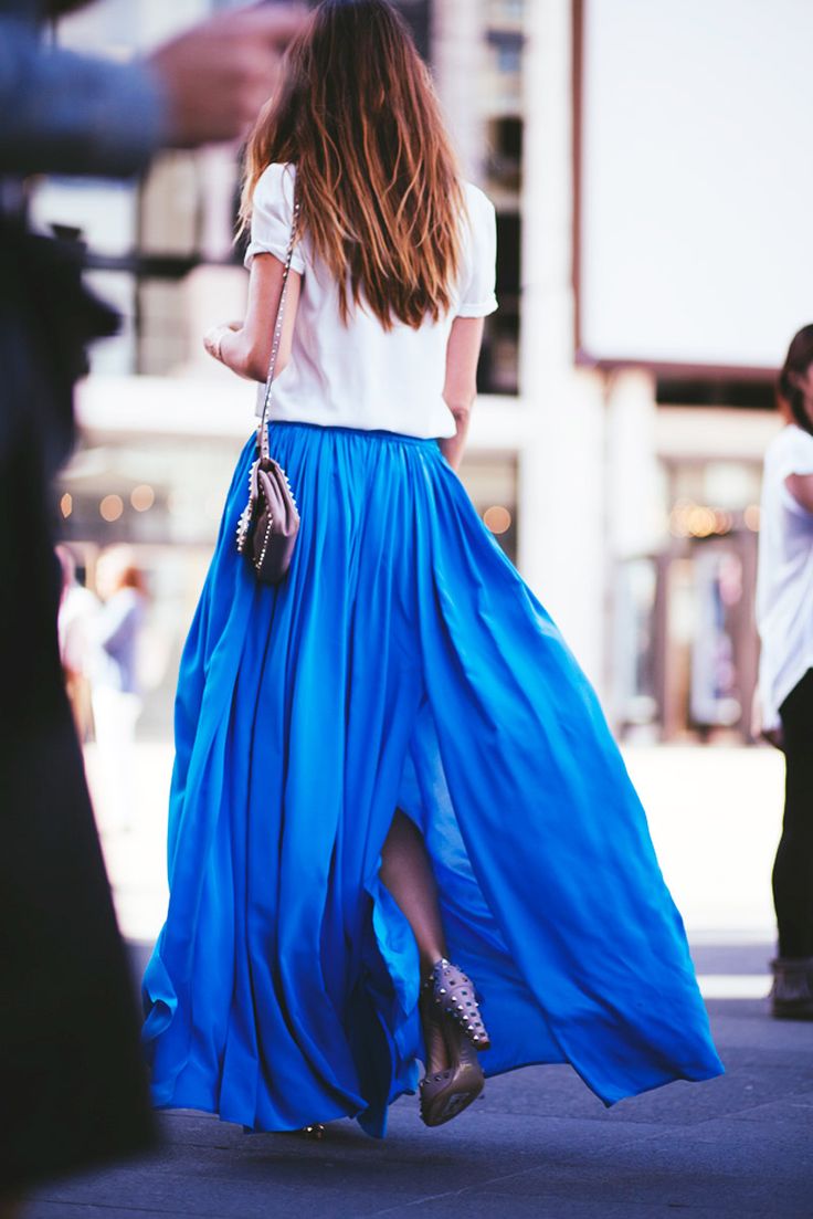 Long-Flowing-Skirts-10