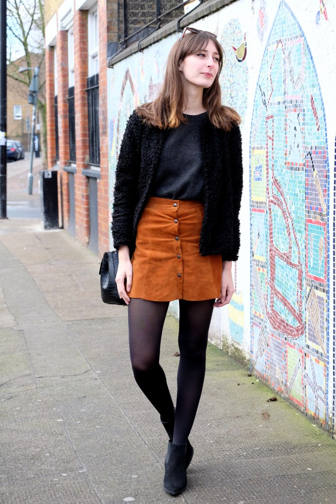 30 BEAUTIFUL STYLES OF WEARING SUEDE SKIRTS..... - Godfather Style