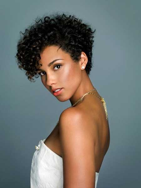 New-Short-Hairstyles-for-Black-Women_5.