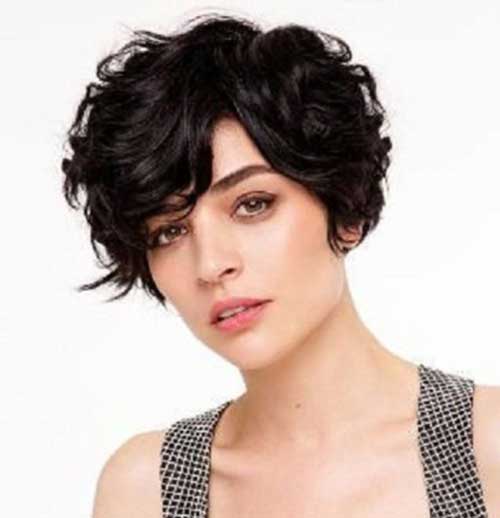 Short-Haircuts-for-Curly-Thick-Pixie-Hair.