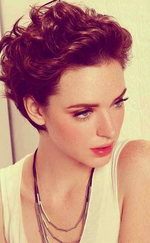 Vintage-Curly-Pixie-Hairstyle.