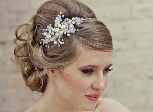 HAIRSTYLES WITH HEADBANDS – FOR THE ULTIMATE BRIDAL LOOK ….