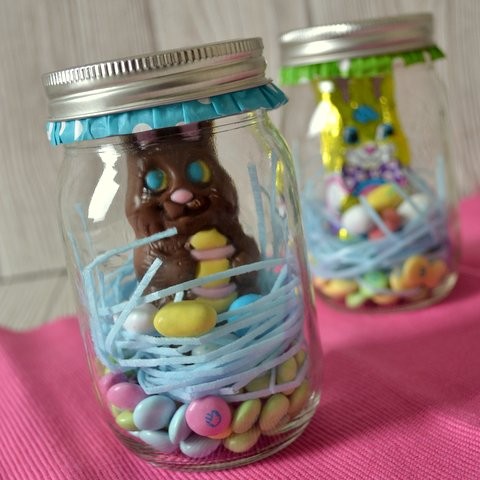 chocolate bunny in easter mason jars diy easter crafts for kids holiday kids gift ideas-