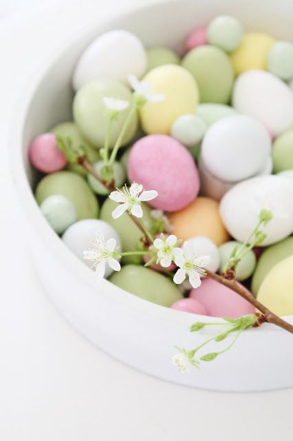 cute-easter-pastel-decor-ideas-to-try-21.