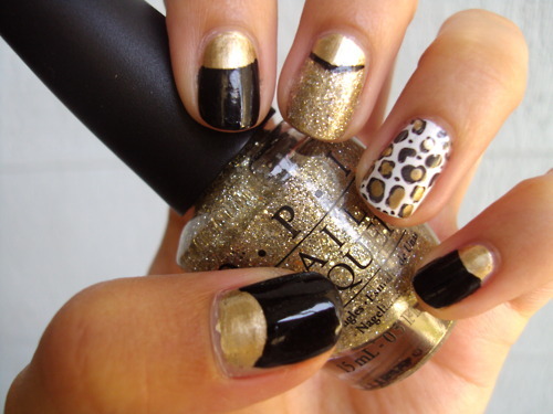 glittery gold nail art