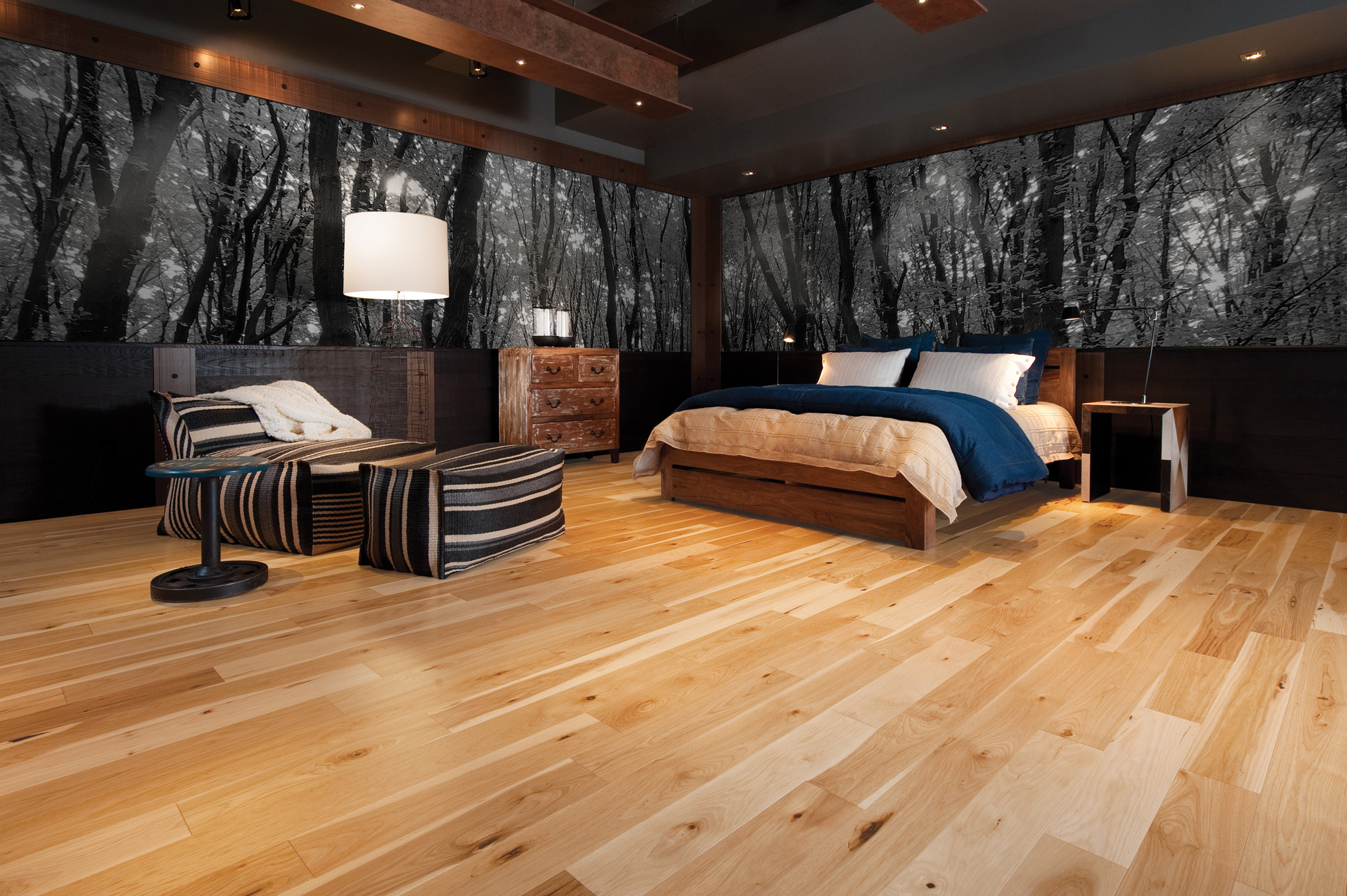 hardwood-flooring-bedroom.