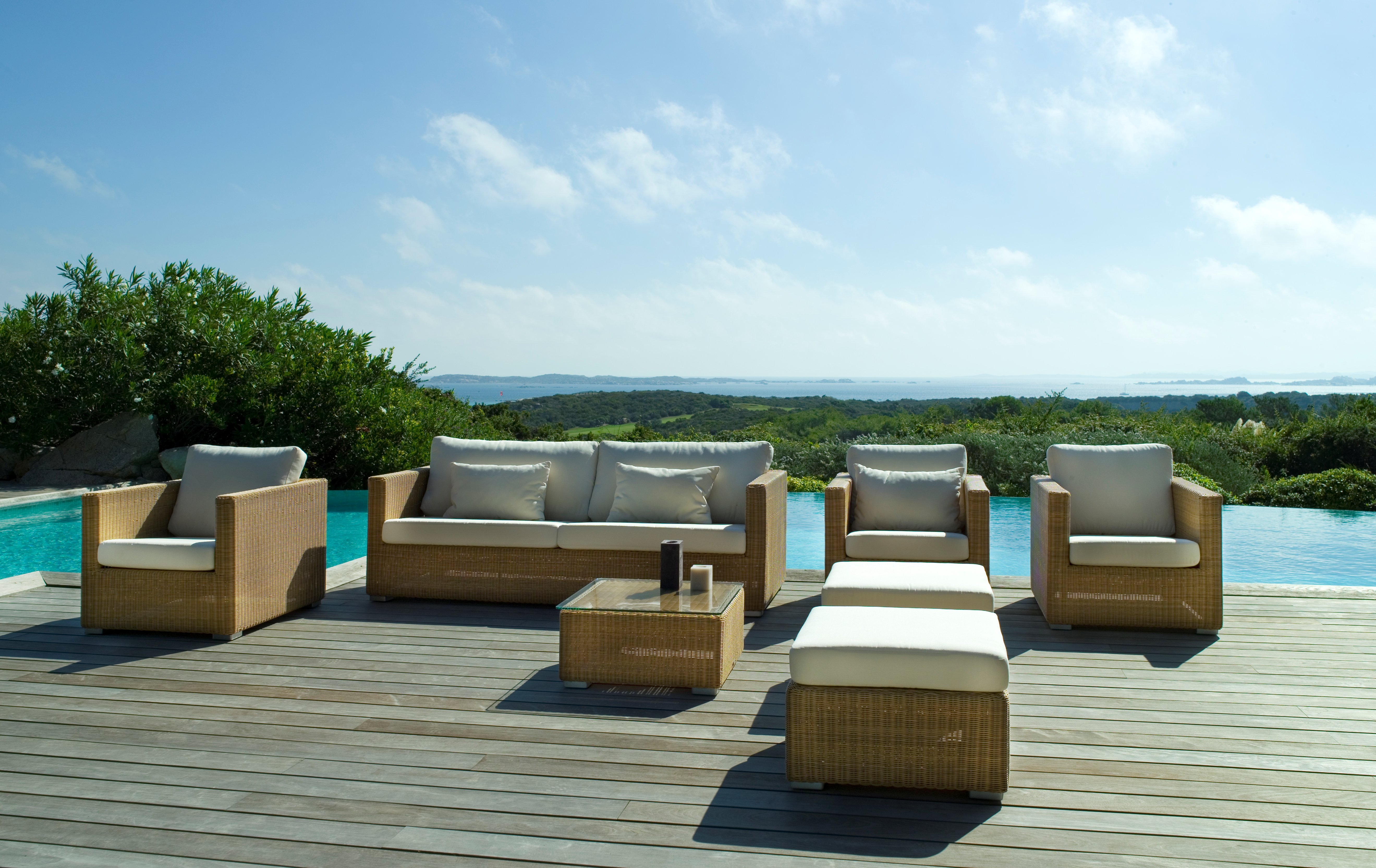 inspiring-outdoor-furniture-on-furniture-with-contemporary-outdoor-furniture-134-contemporary-outdoor-furniture-image