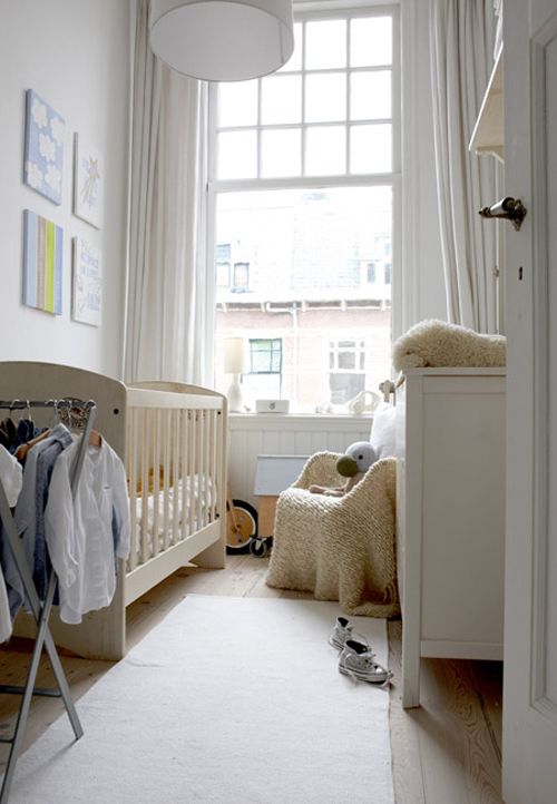 practicl-and-stylish-tiny-nursery-decor-ideas-10.