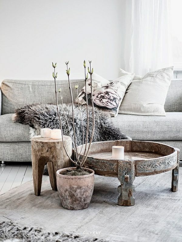 table-tree-trunk-great-art-piece-in-the-living-room-3