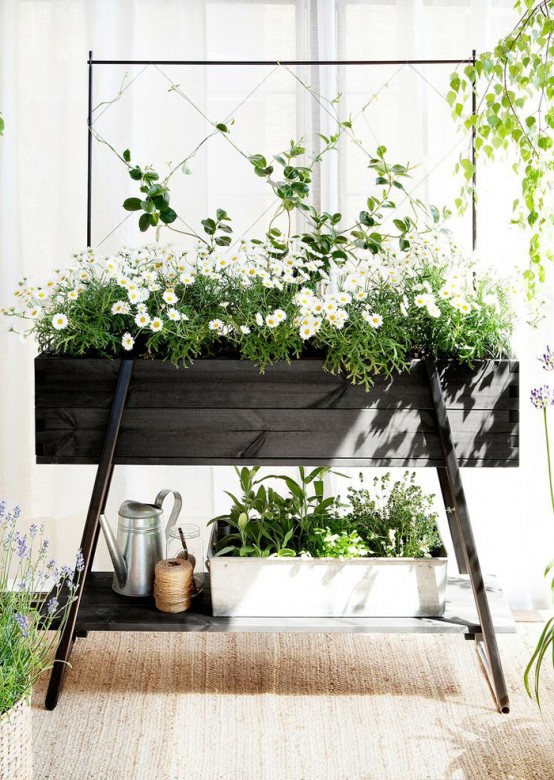 Black And White Outdoor Space Ideas 2