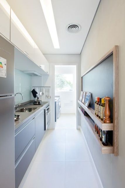 stylish-and-functional-narrow-kitchen-design-ideas0