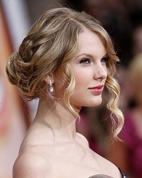 Latest-Hairstyles-Ideas-For-Women.