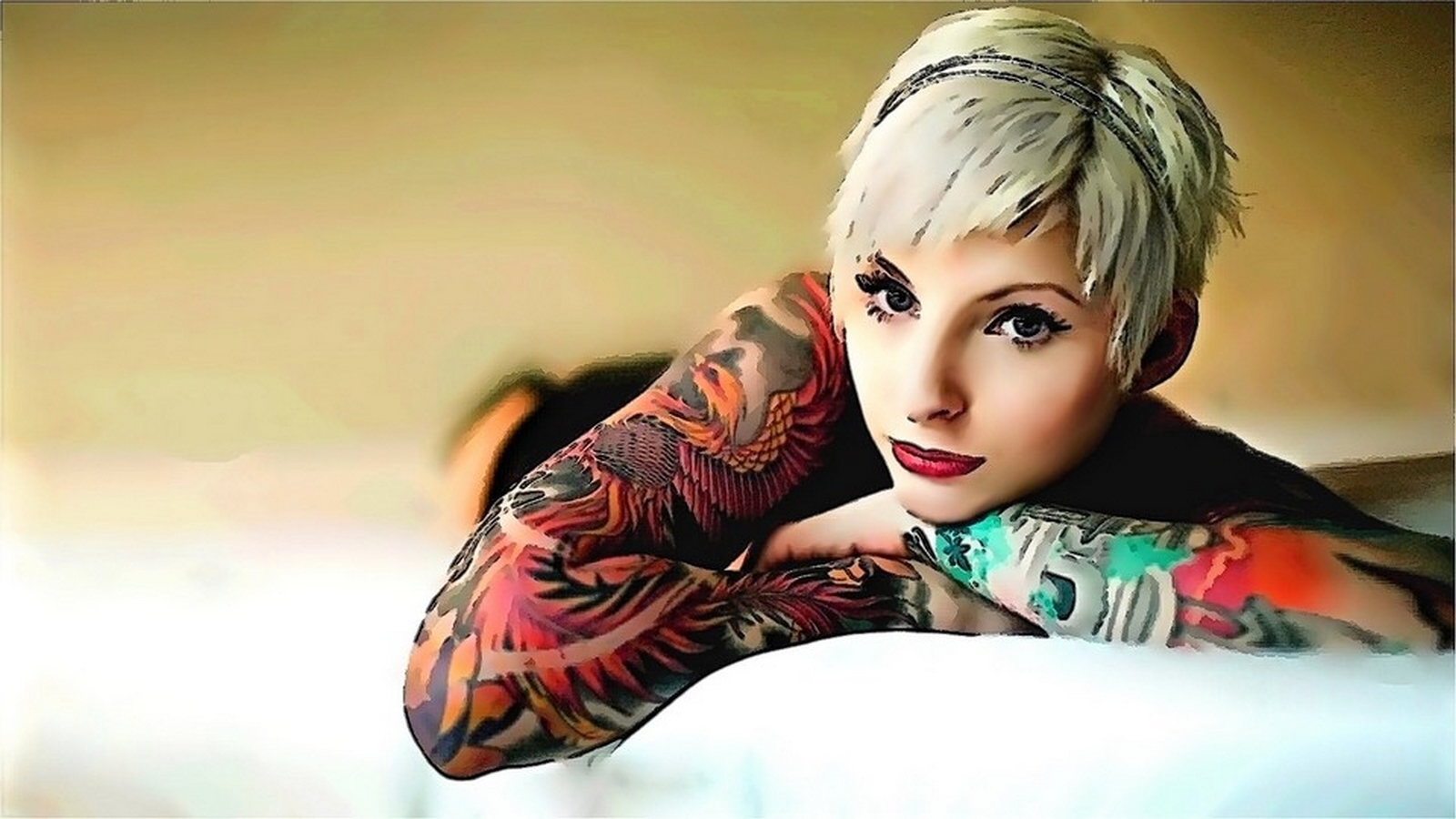 Tattooed Women Wallpaper (26).