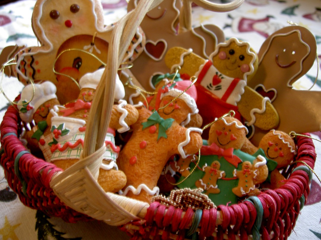 Gingerbread-Christmas-Ornaments.