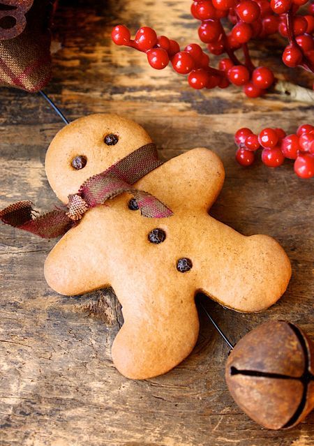 delicious-gingerbread-christmas-home-decor 777